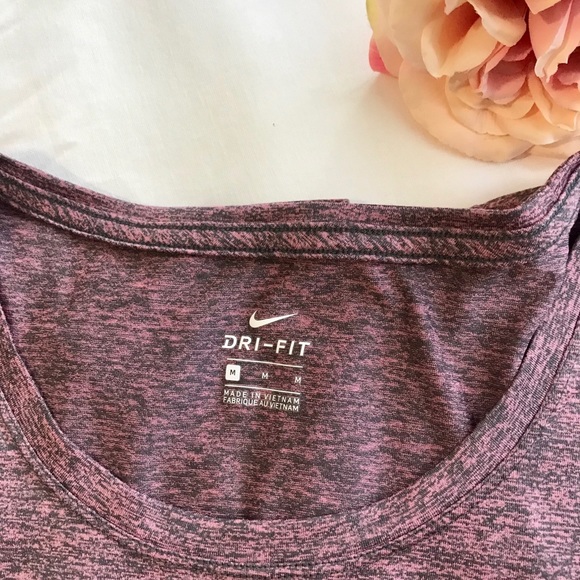 Plum Nike Dri-Fit Short Sleeves Shirt - Picture 4 of 4